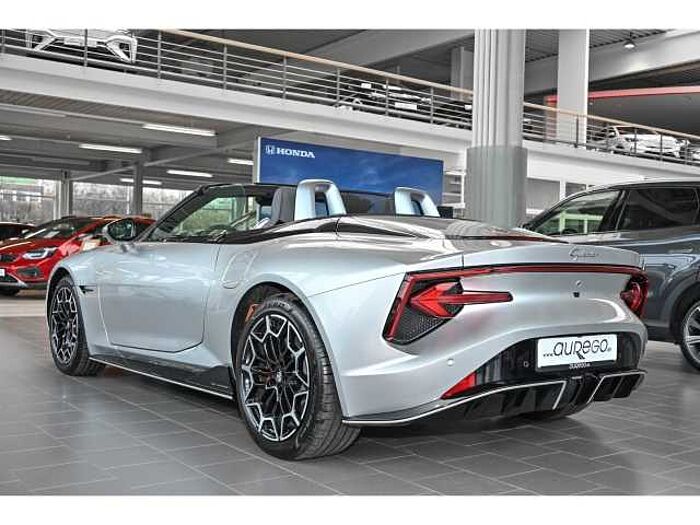 MG Cyberster E-Roadster 340PS BOSE BREMBO NAVI ACC ALCANTARA