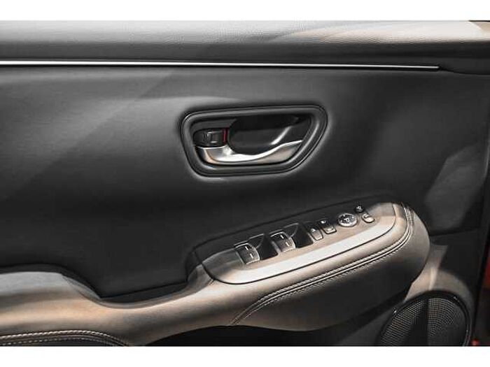 Honda ZR-V 2.0 SPORT Navigation elektische Heckklappe Alufelgen Rückfahrkamera