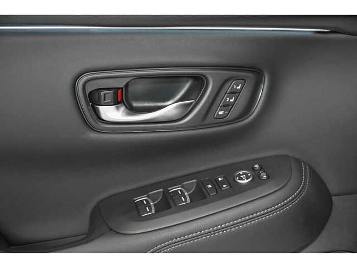 Honda ZR-V 2.0 ADVANCE Ledersitze Panoramaglasdach Navigation elektr. Sitzverstellung