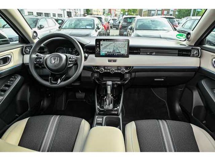 Honda HR-V 1.5 ADVANCE STYLE Navigation LED Scheinwerfer Rückfahrkamera Sitz-
