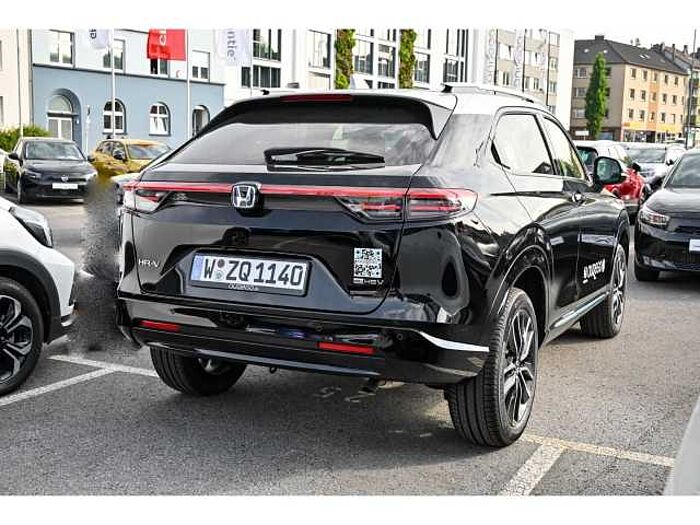 Honda HR-V 1.5 ADVANCE STYLE Navigation LED Scheinwerfer Rückfahrkamera Sitz-