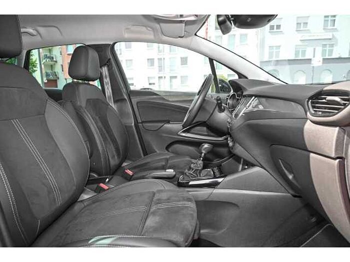 Opel Crossland 1.2 ULTIMATE PAKET+ALCANTARA+NAVI+SHZ+GJR+TWA+KEYLESS+R-KAM+