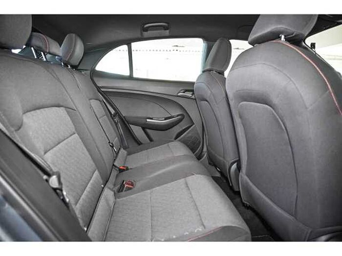 MG MG3 3 1.5L 5MT COM MY24.5 Navi Digitales Cockpit LED Apple CarPlay Android Auto