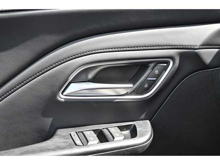 MG ZS 1.5 Comfort+ALLWETTER+Navi Digitales Cockpit 360 Kamera LED Apple CarPlay