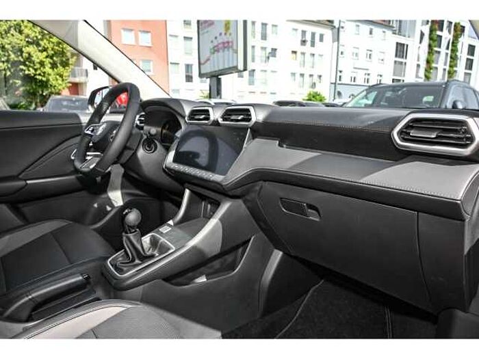 MG ZS 1.5 Comfort+ALLWETTER+Navi Digitales Cockpit 360 Kamera LED Apple CarPlay
