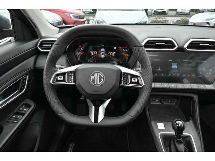 MG ZS 1.5 Comfort+ALLWETTER+Navi Digitales Cockpit 360 Kamera LED Apple CarPlay