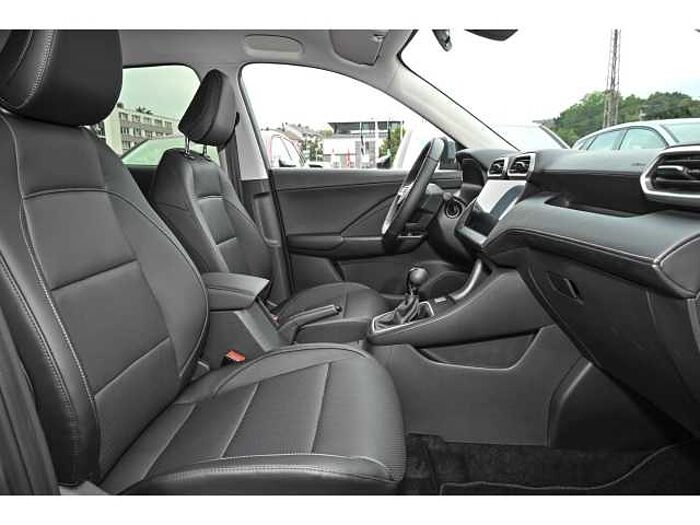 MG ZS 1.5 Comfort+ALLWETTER+Navi Digitales Cockpit 360 Kamera LED Apple CarPlay