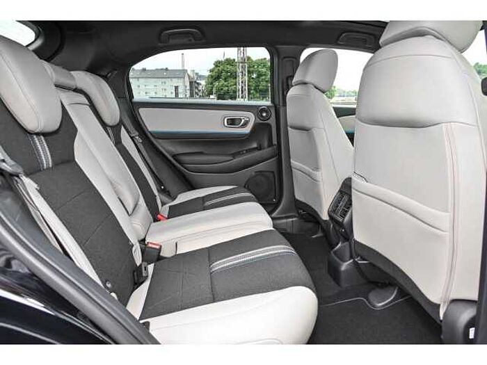 Honda HR-V 1.5 ADVANCE STYLE PLUS NAVI+SHZ+LHZ+EL. HECKKLAPPE