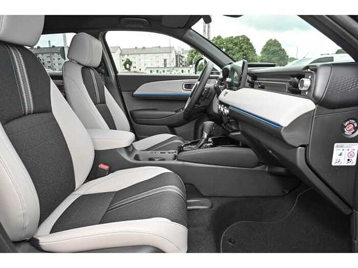 Honda HR-V 1.5 ADVANCE STYLE PLUS NAVI+SHZ+LHZ+EL. HECKKLAPPE