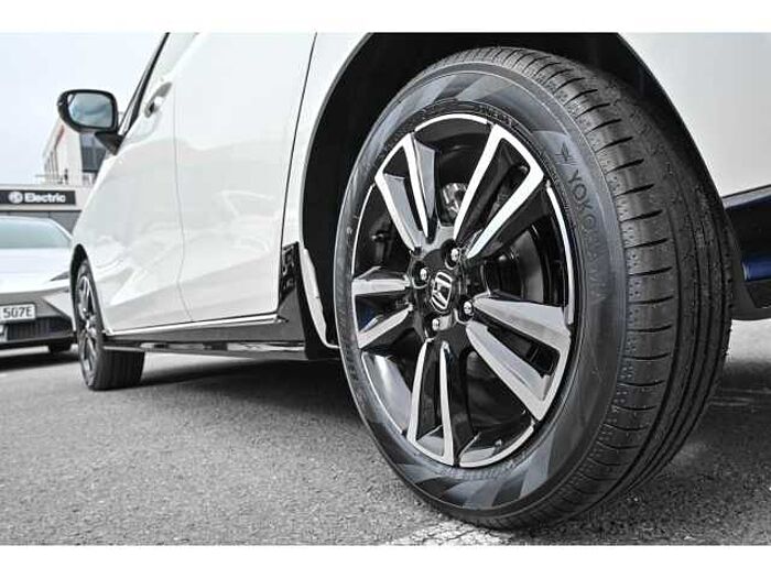 Honda Jazz 1.5 ADVANCED SPORT HYBRID NAVI+LRH+SHZ+R-KAM+LED