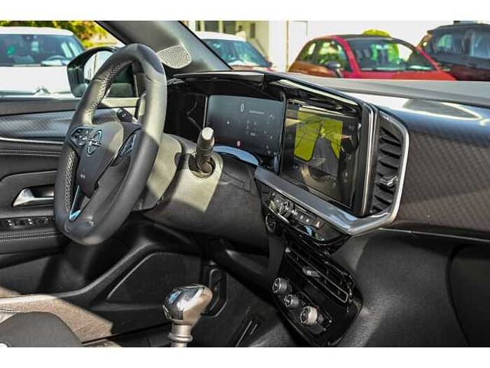 Opel Mokka GS 1.2(136 PS)+NAVI+ALCANTARA+GJR+SHZ+AHK+MASSAGE+KEYLESS+