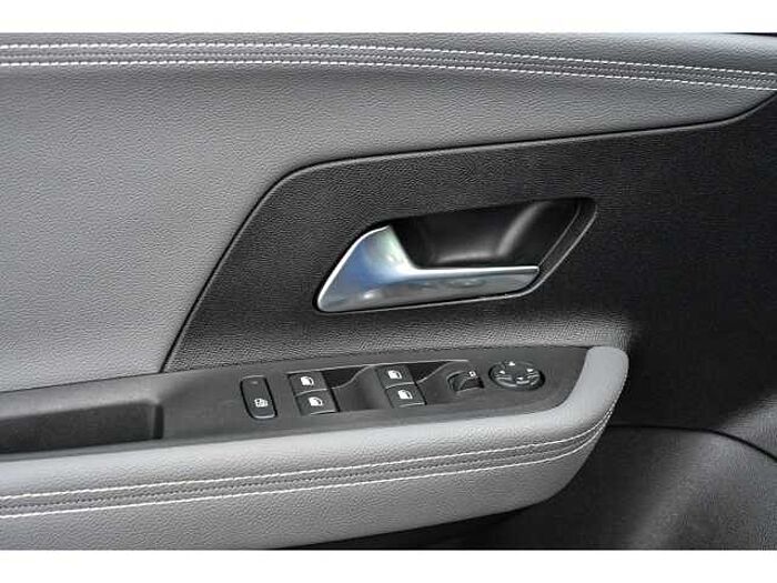 Opel Mokka 1.2 ELEGANCE AT+NAVI+GJR+SHZ+R-KAM+PDC+DAB+