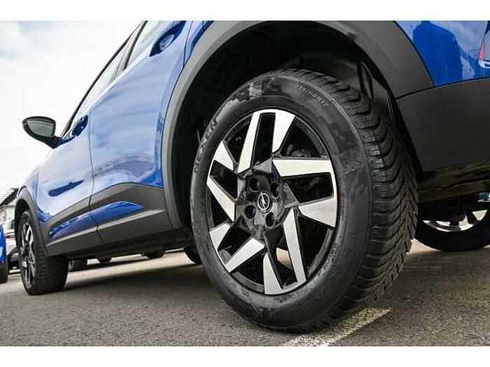 Opel Mokka 1.2 ELEGANCE AT+NAVI+GJR+SHZ+R-KAM+PDC+DAB+