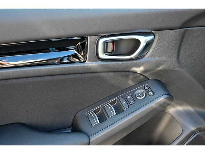 Honda Civic HYBRID 2.0 SPORT SHZ+NAVI+LED+ACC+R-KAM+2xPDC