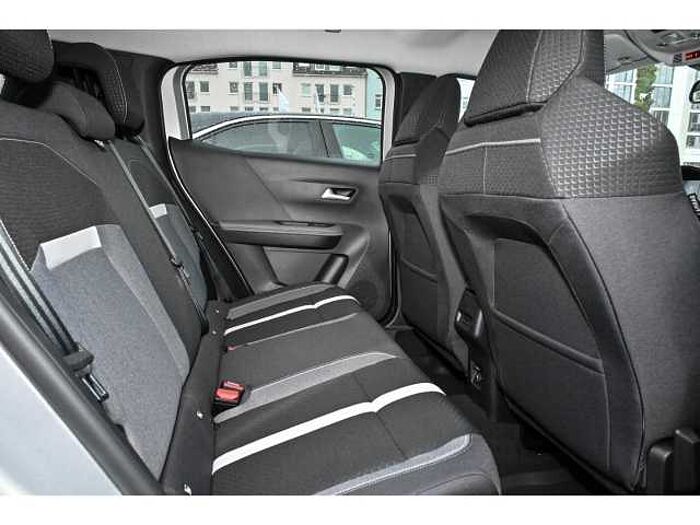 Opel Frontera MHEV GS+NAVI+BEH.WSS+LRH+SHZ+LED+R-KAM+2xPDC+KLIMAAUTO+