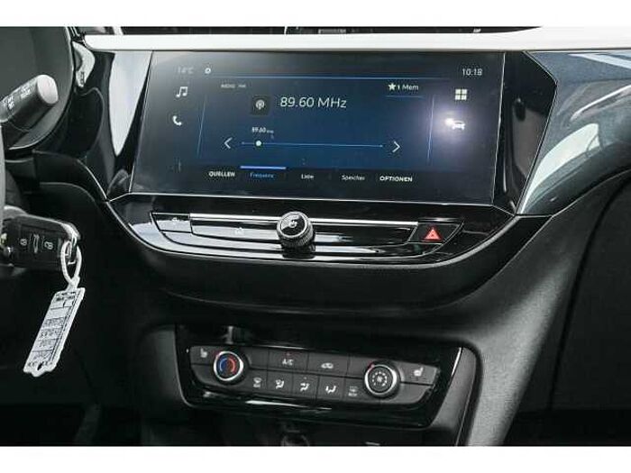 Opel Corsa 1.2 GS+LED+R-KAM+SHZ+LRH+TWA+2xPDC+VC+DAB+