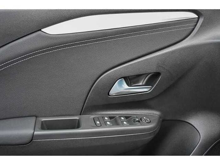 Opel Corsa 1.2 GS+LED+R-KAM+SHZ+LRH+TWA+2xPDC+VC+DAB+