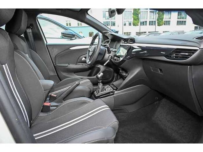 Opel Corsa 1.2 GS+LED+R-KAM+SHZ+LRH+TWA+2xPDC+VC+DAB+