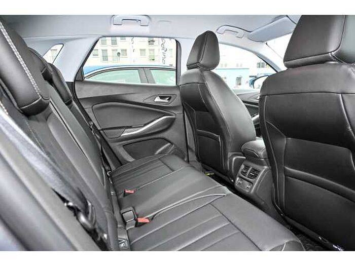 Opel Grandland 1.2 ELEGANCE+AHK+ULTIMATE-PAK+ANA+P&G-PR+EL.KLAPPE