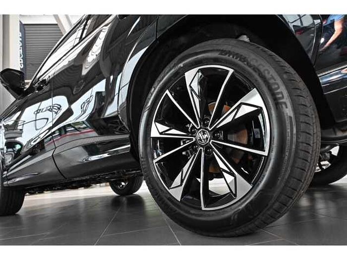 MG HS 1.5 Hybrid+ Luxury HEV LUX MY25 StandHZG Allwetter Navi Leder Digitales Cock