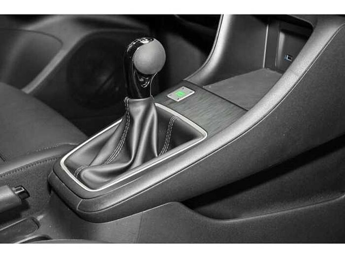 MG ZS 1.5 Comfort Navi Digitales Cockpit 360 Kamera LED Apple CarPlay