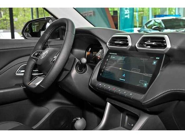MG ZS 1.5 Comfort Navi Digitales Cockpit 360 Kamera LED Apple CarPlay