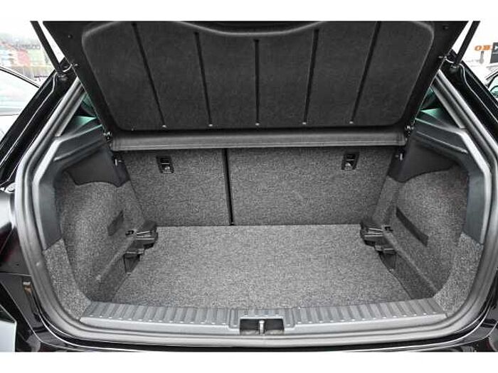 SEAT Ibiza 1.5 FR PRO BLACK EDITION DSG+DINAMICA+SHZ+FAP-XL+