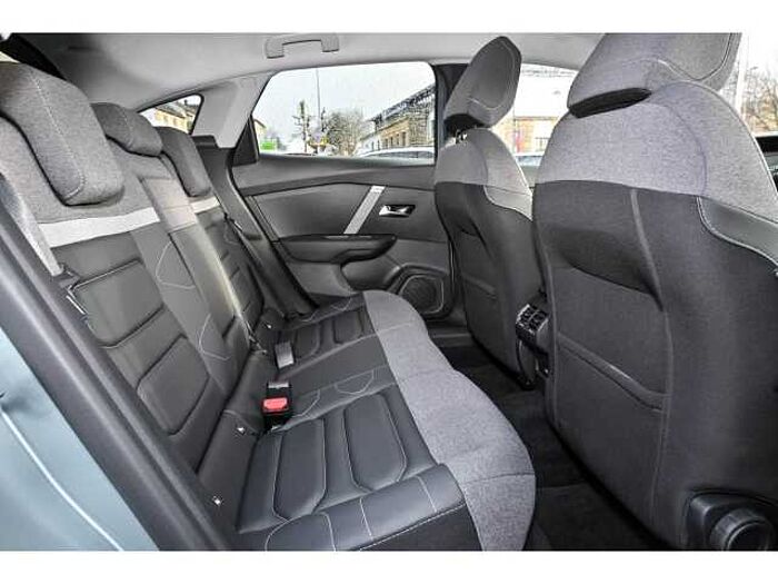 Citroen C4 PT130 SHINE S&S+NAVI+AHK+BEH.WSS+SHZ+18''ALU+