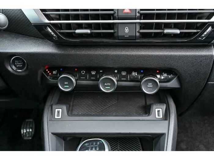 Citroen C4 PT130 SHINE S&S+NAVI+BEH.WSS+SHZ+LRH+18''ALU+