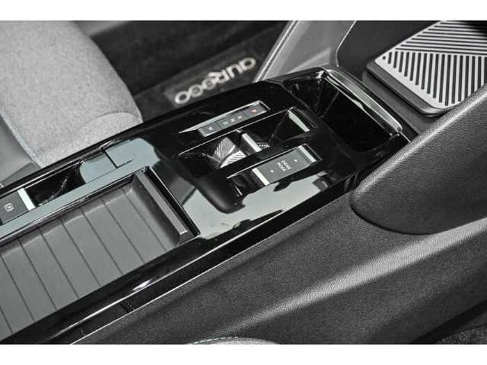 Citroen C4 PT130 SHINE AT+SD+DAP-PLUS+INDUK+KÄLTE+18''ALU+