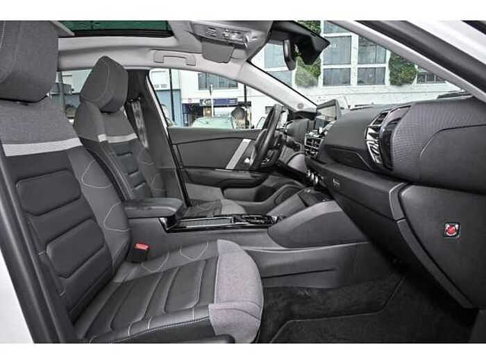 Citroen C4 PT130 SHINE AT+SD+DAP-PLUS+INDUK+KÄLTE+18''ALU+