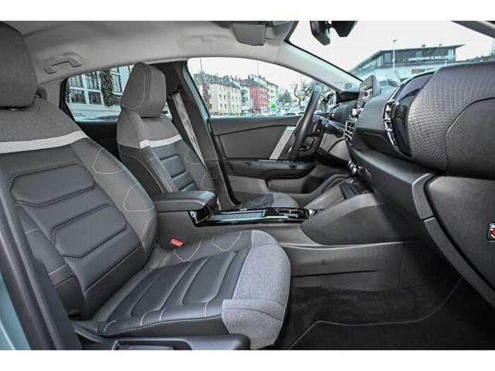 Citroen C4 PT130 SHINE AT+GJR+BEH.WSS+SHZ+LRH+18''ALU+