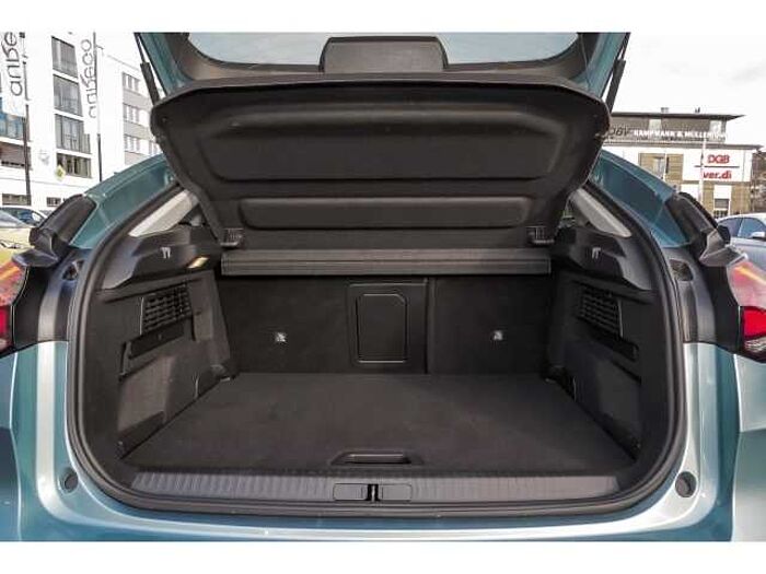 Citroen C4 SHINE PT130 AT+ HUD Navi LED Apple CarPlay Android Auto Mehrzonenklima DAB Ke