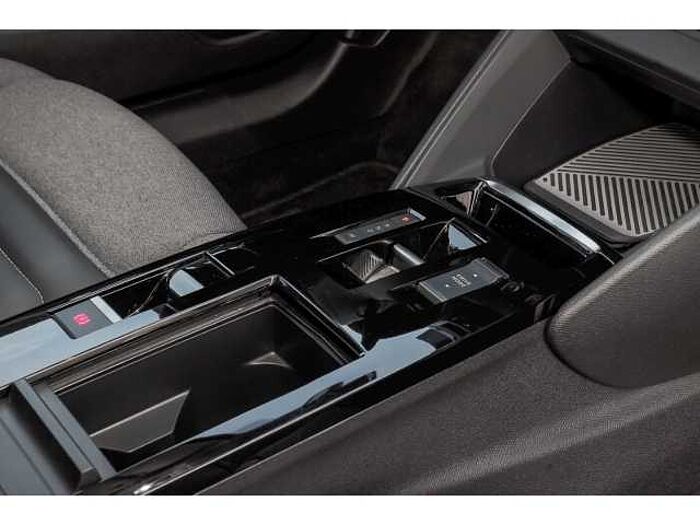 Citroen C4 SHINE PT130 AT+ HUD Navi LED Apple CarPlay Android Auto Mehrzonenklima DAB Ke