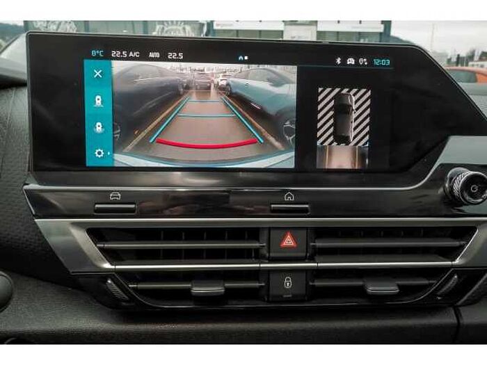 Citroen C4 Shine PT 130 S&S EAT8 HUD AHK-abnehmbar Navi Digitales Cockpit LED ACC Apple