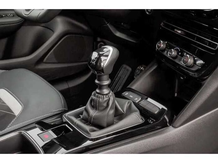 Opel Mokka 1.2 ULTIMATE AHK Navi Leder Digitales Cockpit Massagesitze LED Blendfreies