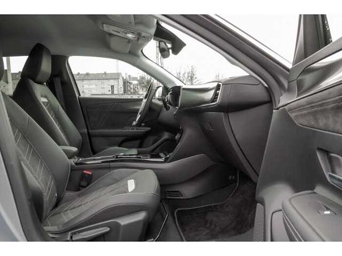 Opel Mokka-e Ultimate 100 kW Navi Leder Digitales Cockpit LED Blendfreies Fernl. Kurv