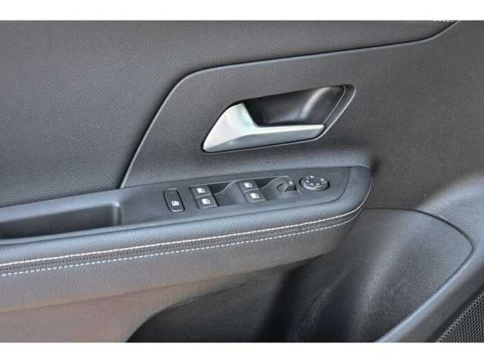 Opel Mokka 1.2 GS AT+SHZ+LRH+LED+R-KAM+PDC+APPLE+