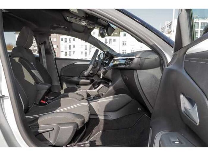 Opel Corsa 1.2 GS AT+SHZ+LRH+LED+ACC+APPLE+