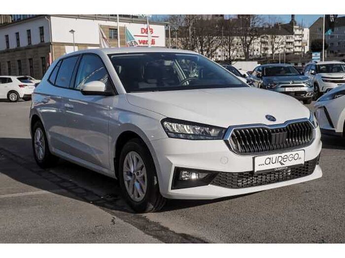 SKODA Fabia SELECTION+AT+SHZ+LRH+R-KAM+PDC+APPLE+