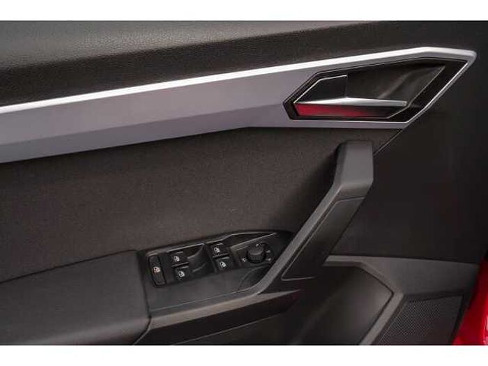 SEAT Ibiza 1.0 FR+NAVI+2xPDC+LED+FULL-LINK+R-KAM+ALU+