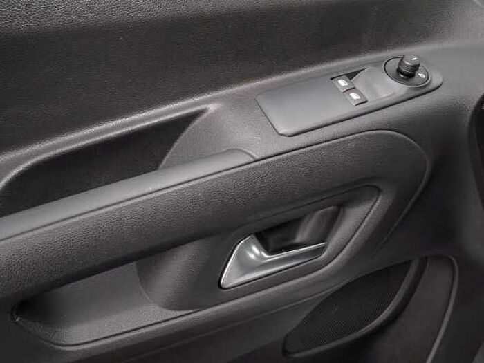Citroen Berlingo e-FEEL M+GJR+KLIMA+PDC+OBL11KW+BT+DAB+