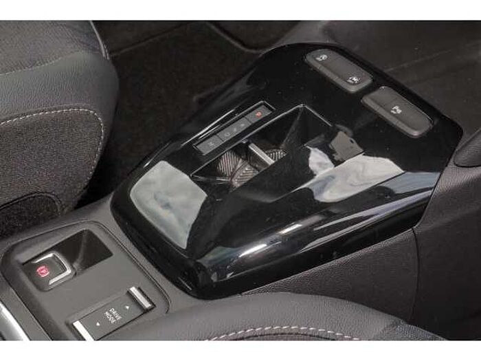 Opel Corsa 1.2 ELEGANCE AT+PANO+ALLWETTERR. +NAVI+SHZ+DAB+CARPLAY