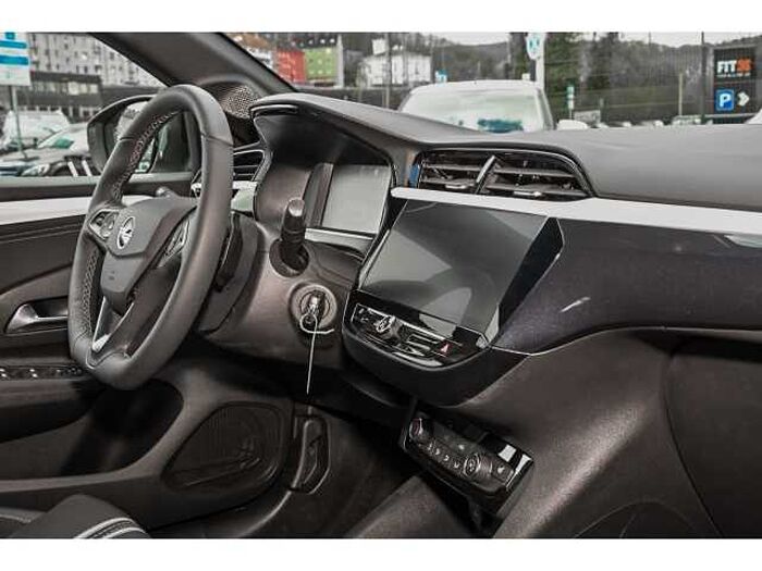 Opel Corsa 1.2 GS AT+SHZ+LRH+LED+ACC+APPLE+