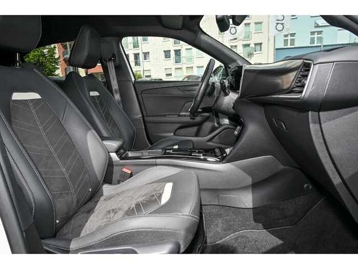 Opel Mokka 1.2 ULTIMATE AT+NAVI+GJR+SHZ+LRH+ALCANTARA+