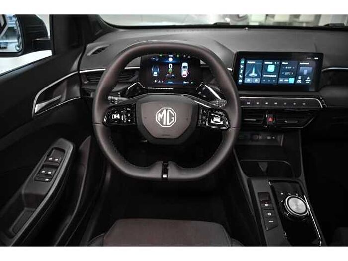 MG MG3 HEV LUX StandHZG Navi Leder Digitales Cockpit 360 Kamera LED ACC Apple CarP