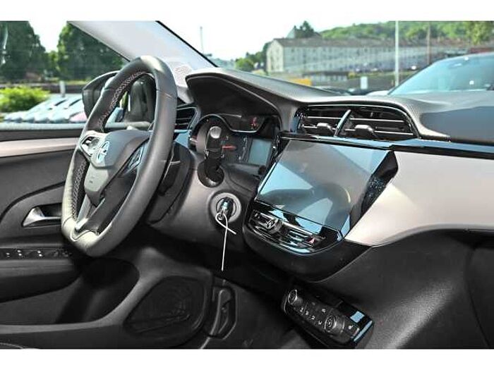 Opel Corsa EDITION+AT+SHZ++LRH+PDC+CARPLAY+ANDROID AUTO+GRA+