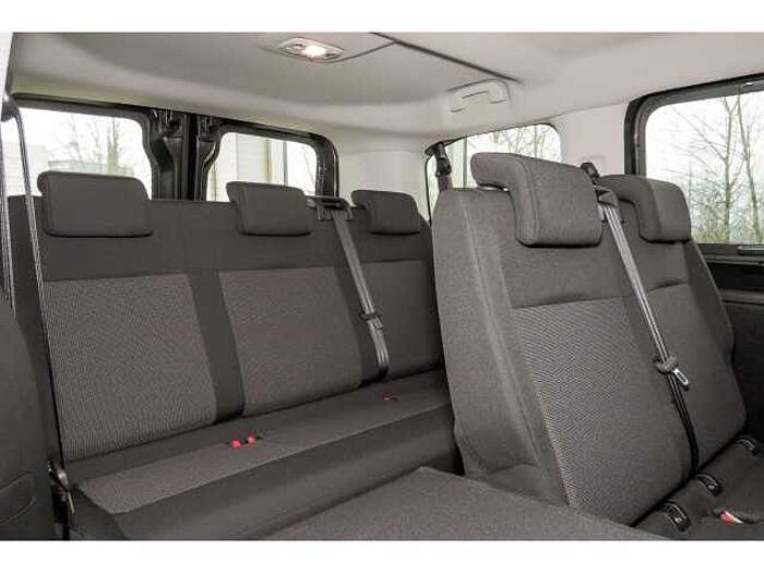 Opel Vivaro Kombi L Automatik+AHK+NAVI+2x Schiebet.+