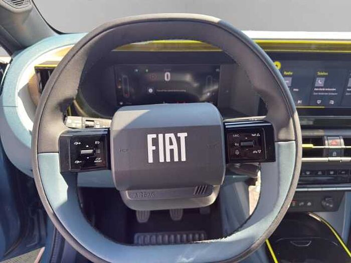 Fiat Grande Panda A PRIMA+NAVI+BEH. WSS+SHZ+LRH+2xPDC+R-KAM+KLIMAAUTO+