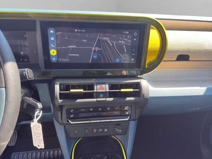 Fiat Grande Panda A PRIMA+NAVI+BEH. WSS+SHZ+LRH+2xPDC+R-KAM+KLIMAAUTO+